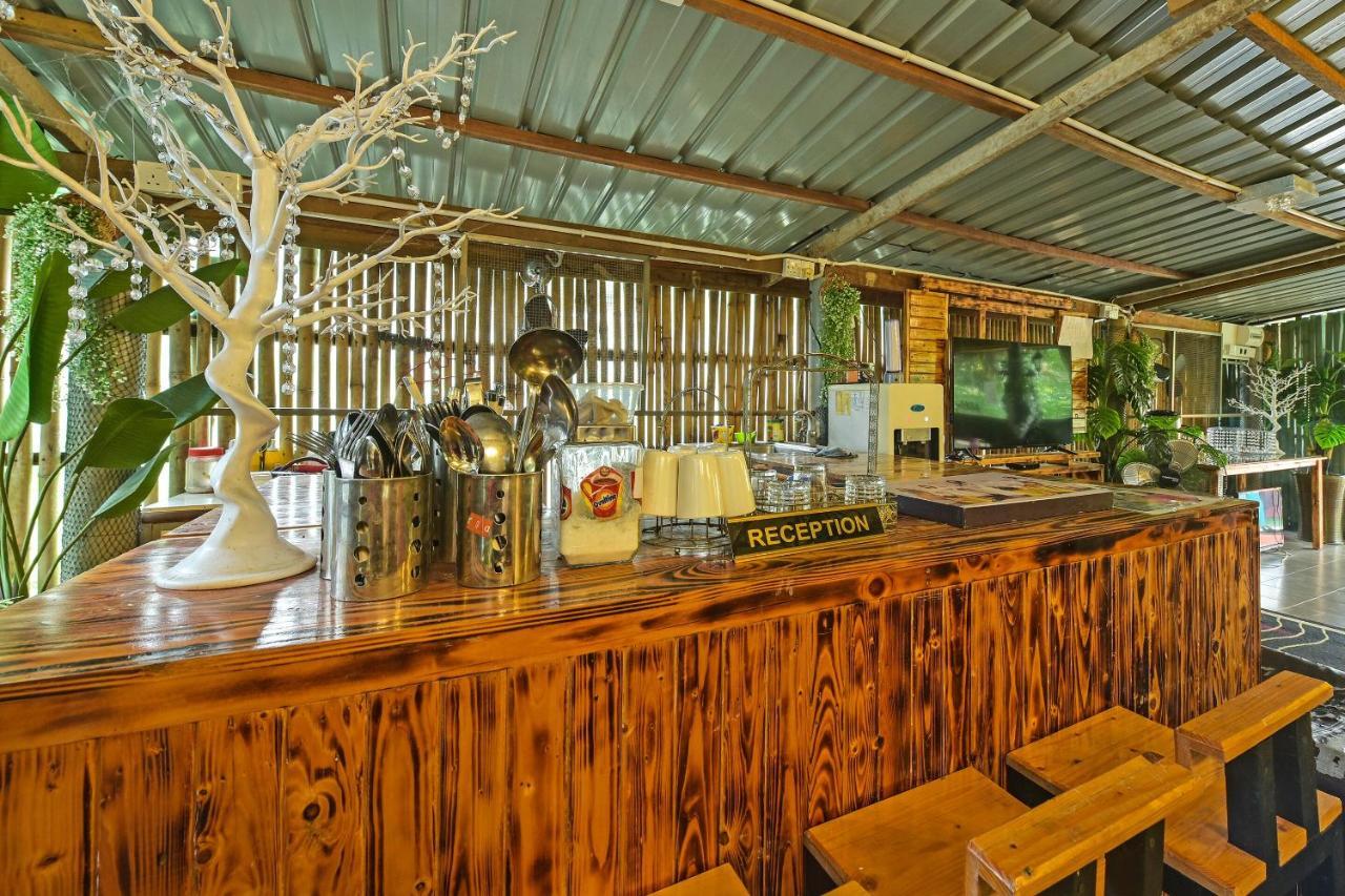 ג'ראנטוט Oyo 90636 Teratak Zakiah Chalet מראה חיצוני תמונה