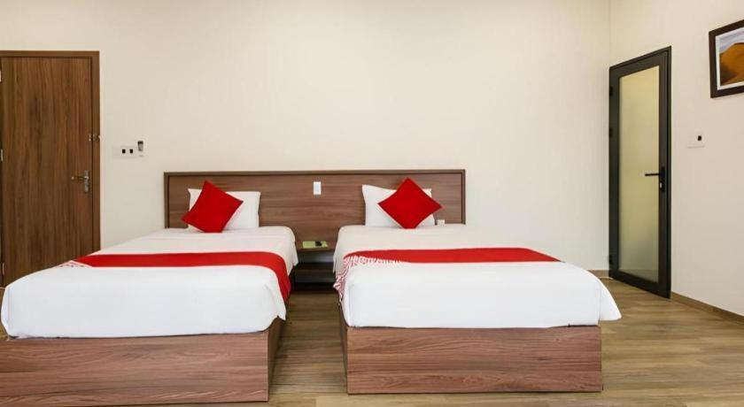 ג'ראנטוט Oyo 90636 Teratak Zakiah Chalet מראה חיצוני תמונה